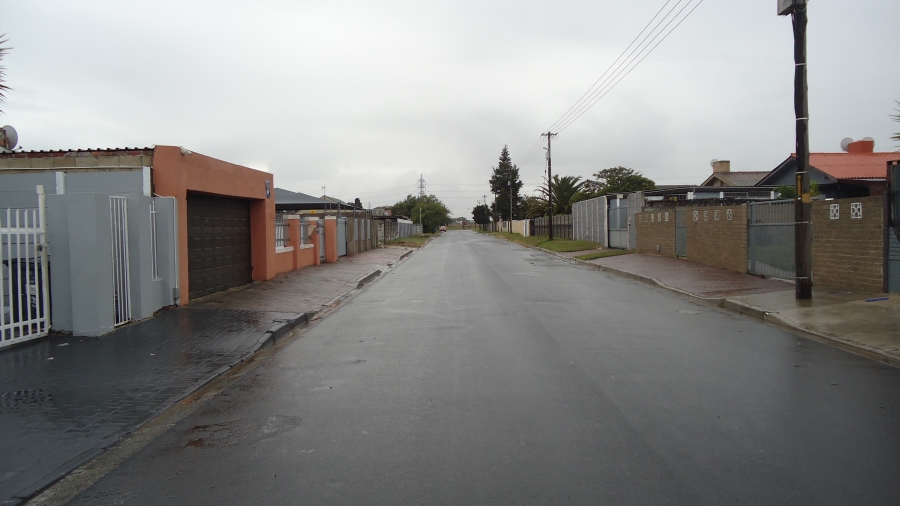 3 Bedroom Property for Sale in Belmont Park Western Cape